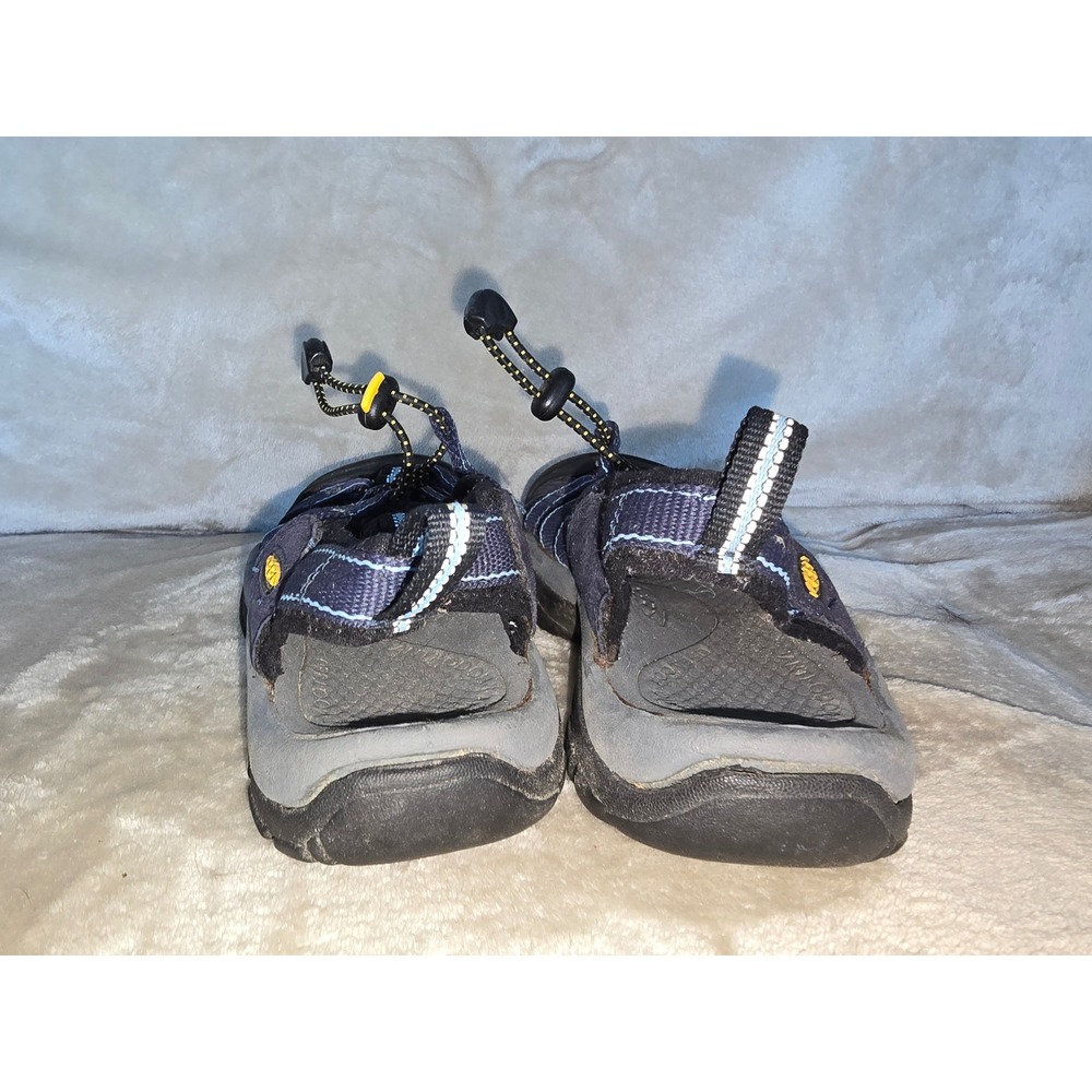 Womens Keens size 6 1/2 - Picture 5 of 9